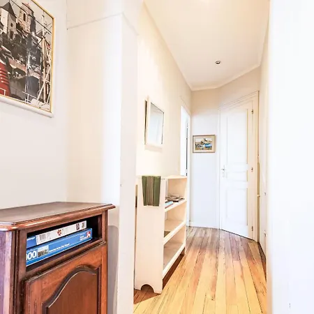 Apartment La Concha-2 By Interhome Saint-Jean-de-Luz